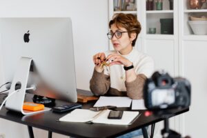 Sorting the Online Tutoring Systems